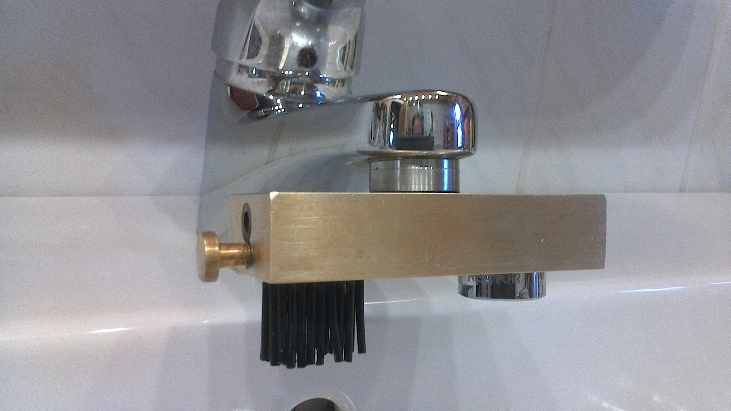 Nassrasierer-Reiniger